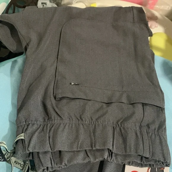 Climate - scrub joggers - Picture 2 of 4